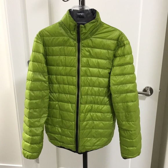Reversible Black & Green Puffer Jacket - Picture 3 of 4